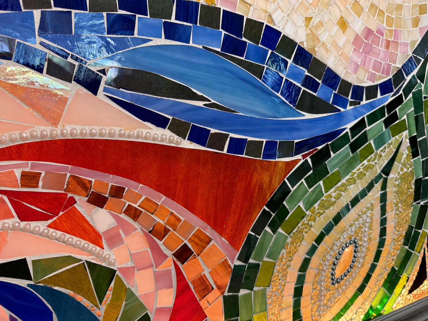Eye of the Desert — wave and leaf detail