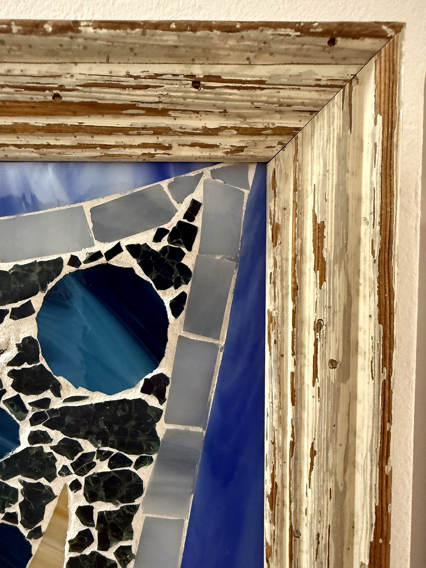 Ocean Muse — frame corner detail